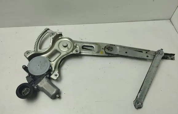 Toyota Prius (XW20) Front door window regulator with motor 8572058010