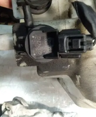 Toyota Prius (XW20) Windscreen/windshield washer pump 8533060190