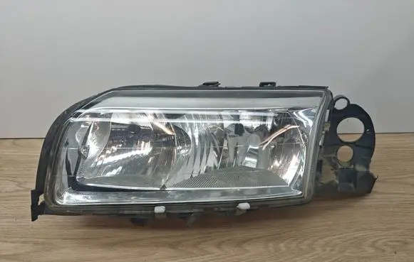 Volvo S80 Headlight/headlamp