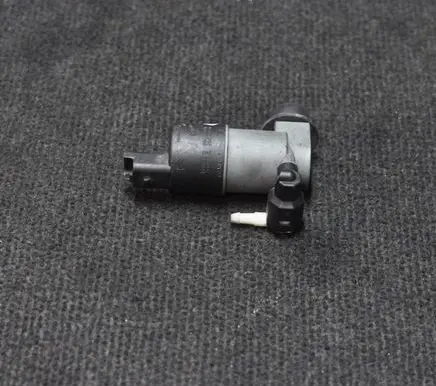 Peugeot 308 Windscreen/windshield washer pump 9641553880
