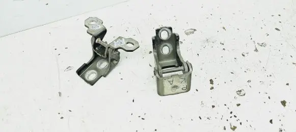 Front door hinge set