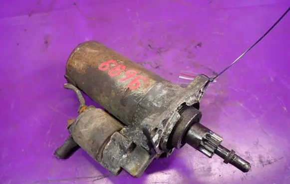 Volkswagen Transporter - Caravelle T4 Starter motor