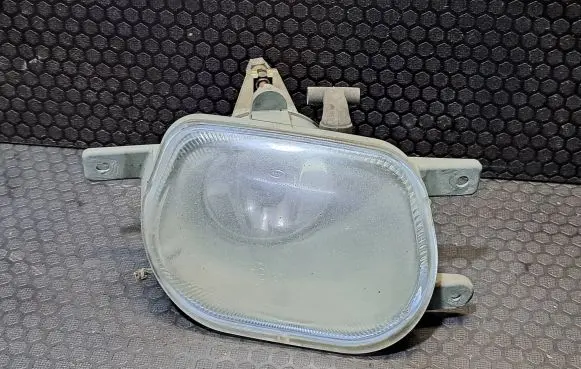 Volvo XC90 Front fog light 8693795