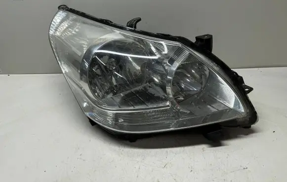 Toyota Verso Headlight/headlamp 811500F09000
