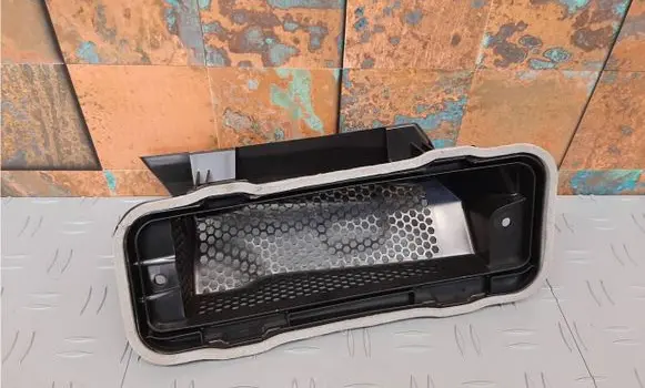 BMW X6 G06 Cabin air duct channel 9389370 64319389370