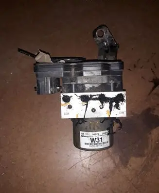 KIA Sportage ABS Pump 589203U310