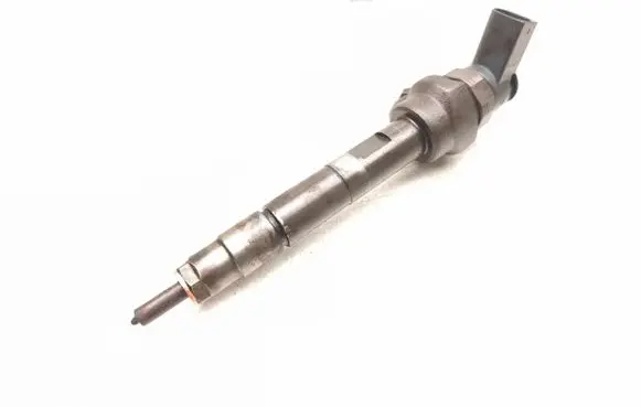 BMW 1 F20 F21 Fuel injector 7798446 0445110289