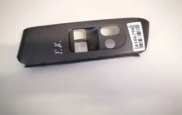 Honda Jazz Front door window switch trim saag010 saa-g010