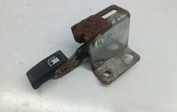 Honda FR-V Fuel cap release pull handle 