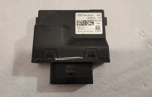 Audi Q5 SQ5 Fuel injection pump control unit/module 80A906093
