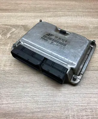 Ford Galaxy Engine control unit/module ECU 038906019BF 0281010221 Used