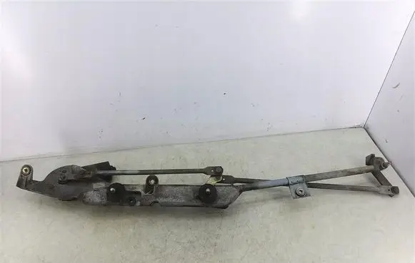 Nissan Almera Tino Front wiper linkage 