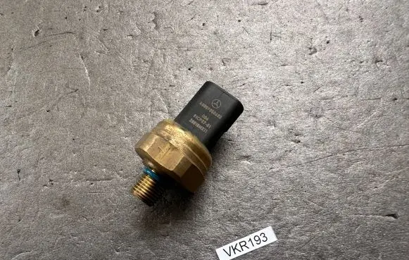 Fuel pressure sensor