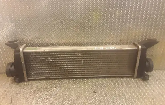 Mercedes-Benz A W168 Intercooler radiator 1685000000 A1685000000