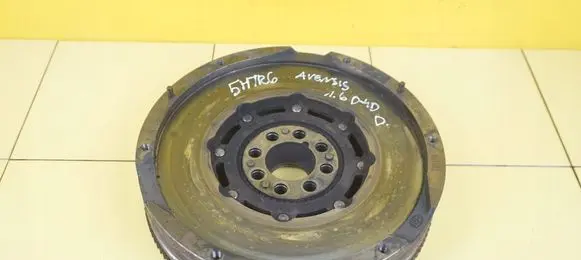Toyota Avensis T270 Dual mass flywheel 134500X020 N47C16A