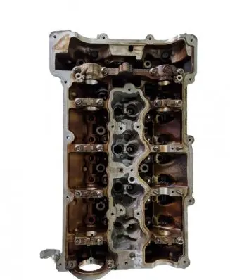 BMW 1 E81 E87 Engine head N43B20AY
