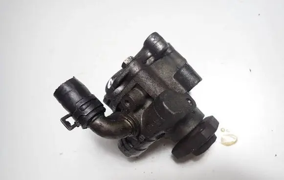 Skoda Octavia Mk1 (1U) Power steering pump 1J0422154A