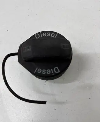 Audi A3 S3 8P Fuel tank filler cap 