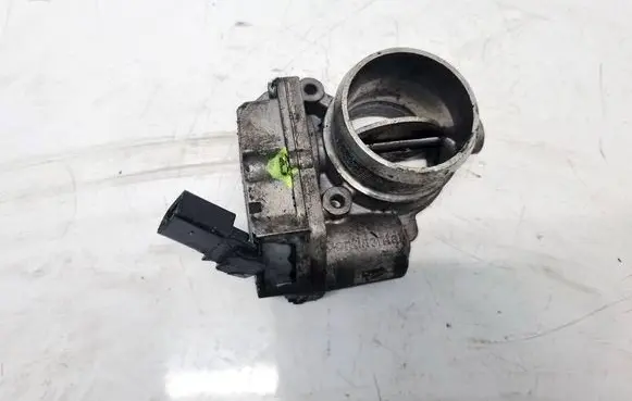 Audi A6 S6 C6 4F Throttle valve 4E0145950H