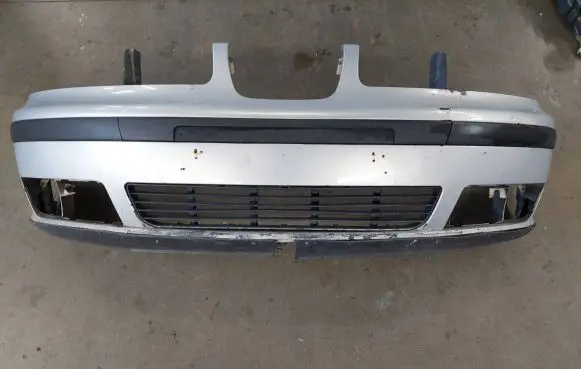 Seat Alhambra (Mk1) Front bumper