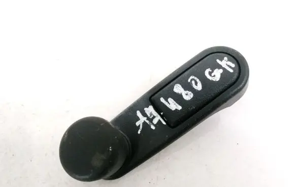 Peugeot 307 Front door window winding handle 