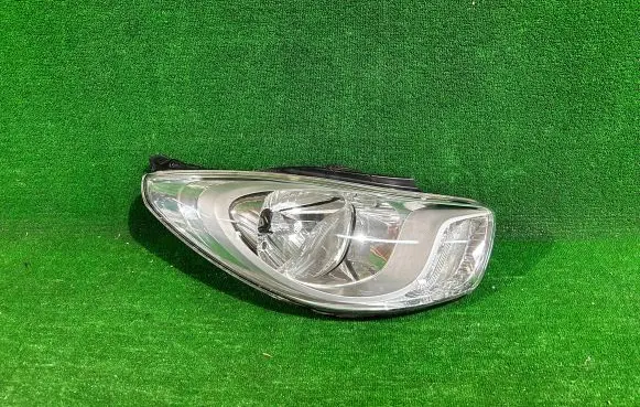 Hyundai i10 Headlight/headlamp 921020X1