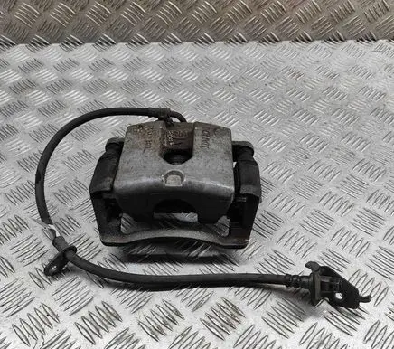 Chevrolet Camaro Rear brake caliper 25843041