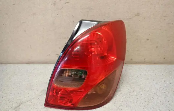 Toyota Corolla Verso E121 Rear/tail lights