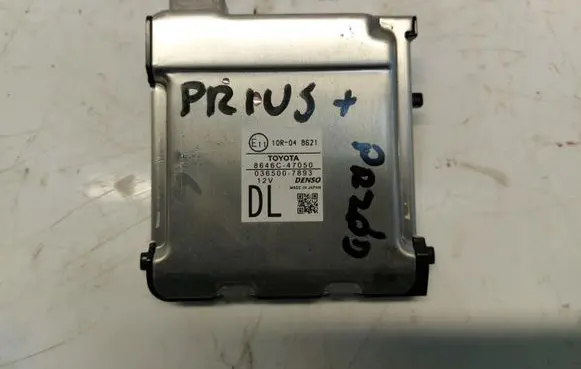 Toyota Prius+ (ZVW40) Windshield/windscreen camera 8646C-47050