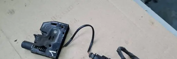 Audi A6 S6 C7 4G Engine bonnet/hood lock/catch 4G0823509C