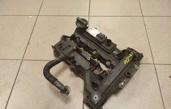 Ford Fiesta Rocker cam cover C1BG6L084CA 21797