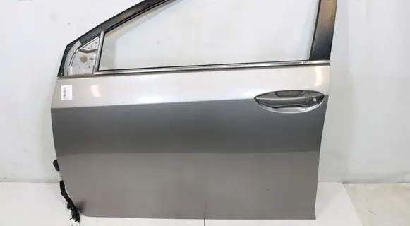 Toyota Corolla E160 E170 Front door