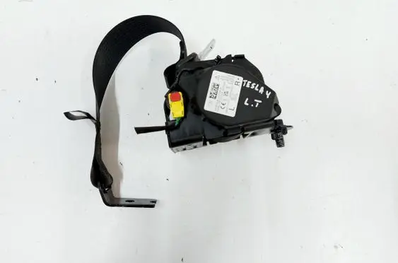 Tesla Model Y Rear seatbelt 1616501C1C