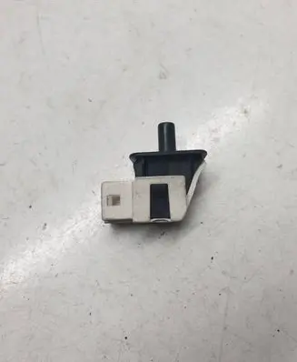 Mercedes-Benz E W211 Front door sensor coupe 2028209410 30011501