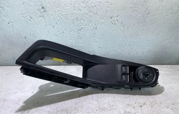 Ford Fiesta Electric window control switch F1BT14A132FC 10138822