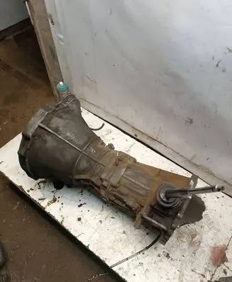 Ford Maverick Manual 5 speed gearbox 3213135G41