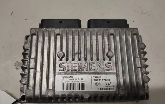 Peugeot 407 Gearbox control unit/module S118047529B 9649117680