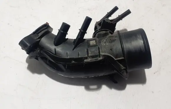 Dacia Sandero III Brake vacuum hose/pipe 165763262R