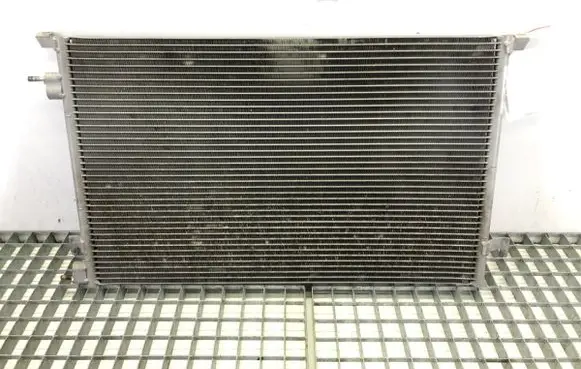 Coolant radiator