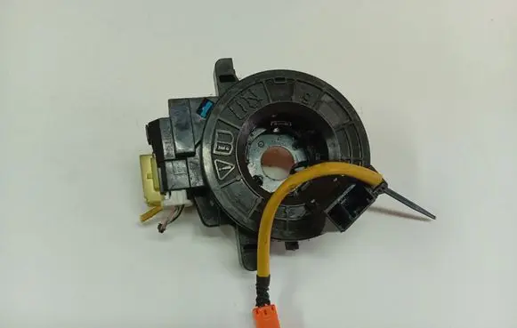 Toyota Yaris Airbag slip ring squib (SRS ring)