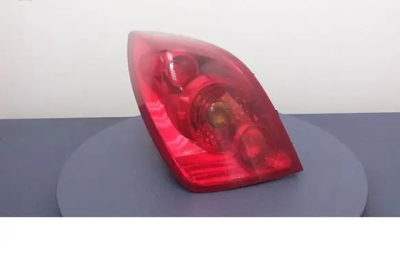 Nissan Primera Rear/tail lights 26555AU210