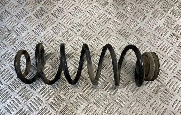 Skoda Rapid (NH) Rear coil spring