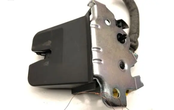 Skoda Kodiaq Tailgate exterior lock 4M0827506D
