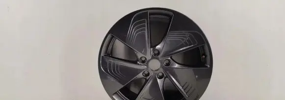 Cupra Born R18 alloy rim 