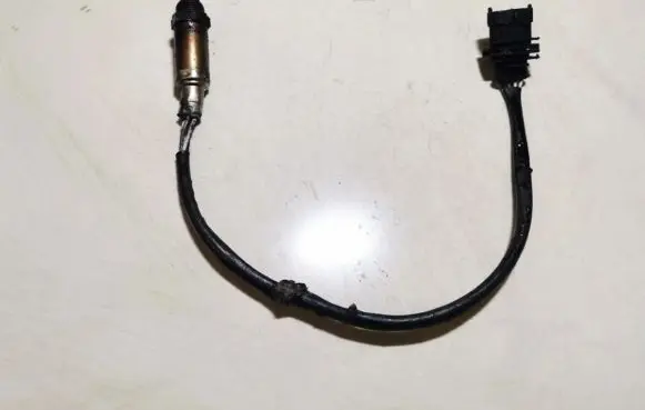 Opel Corsa B Lambda probe sensor 0258005007