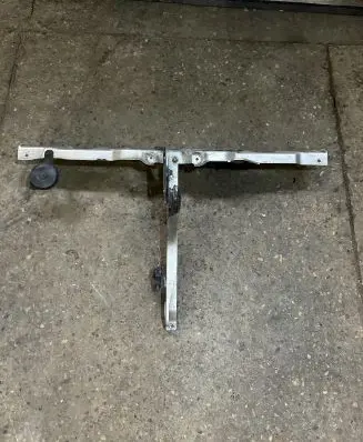 Toyota Prius (NHW20) Radiator support slam panel