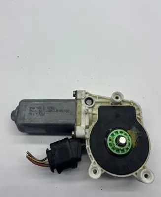 BMW 5 E60 E61 Front door window regulator with motor 6922268