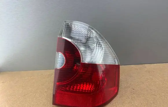 BMW X3 E83 Rear/tail lights 6990170 63216990170
