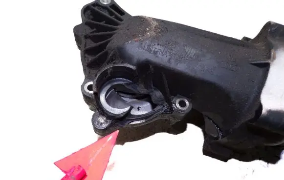 Audi A6 S6 C6 4F Water pump 079121014F