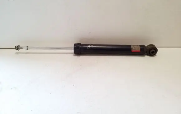 Nissan Qashqai J12 Rear shock absorber/damper 562106UA1B